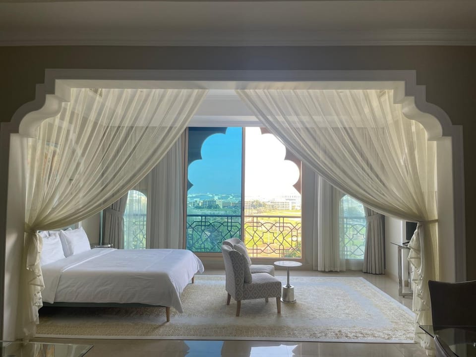 Bed, Seating area, Beach