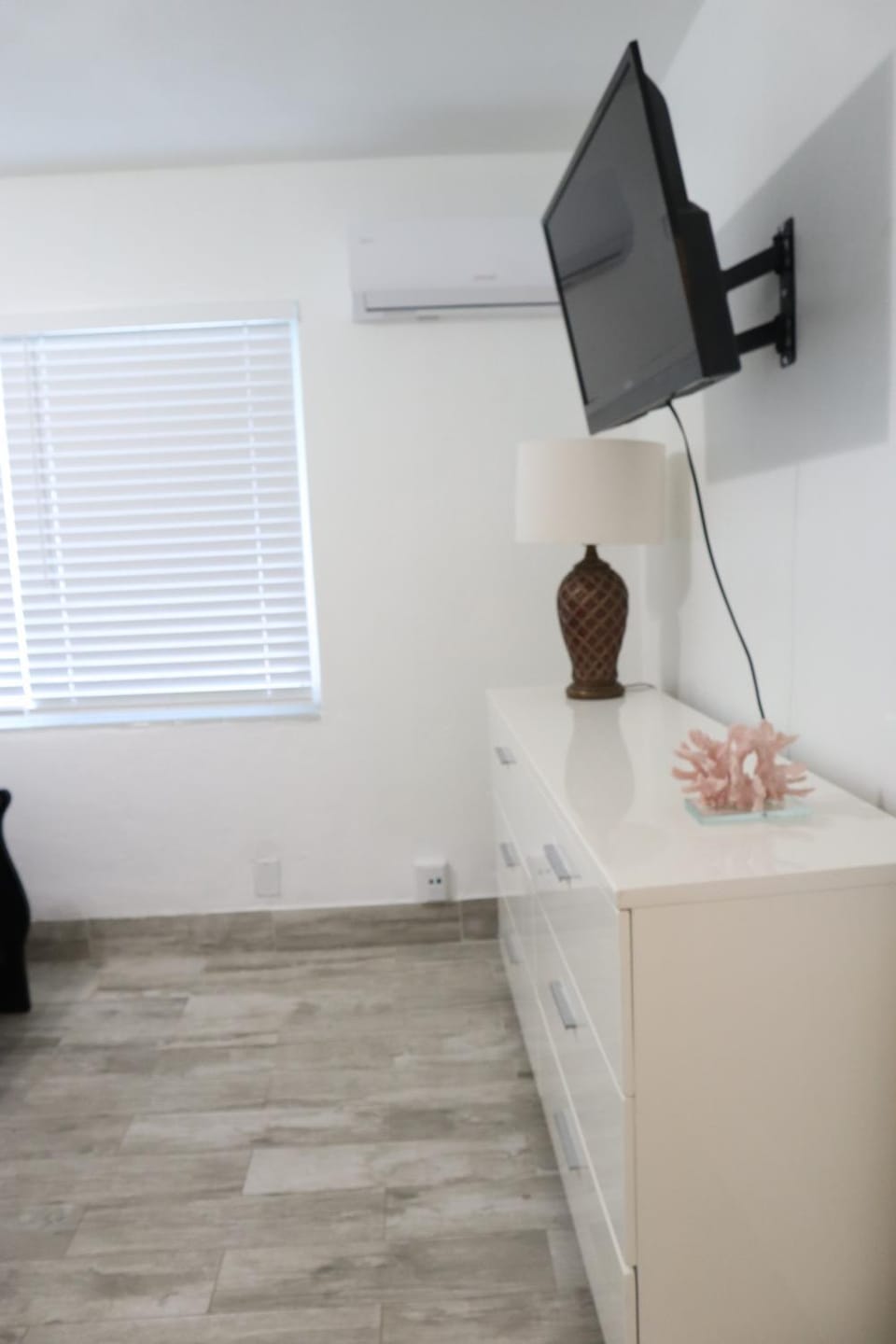SII Luxury 1 Bedroom close to the beach Apartment in Riviera Beach
