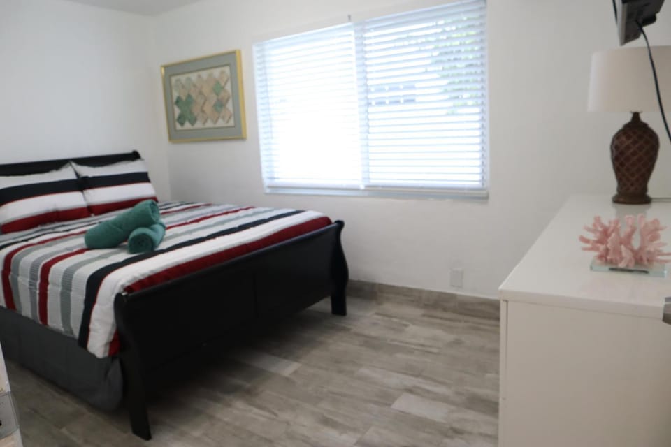 SII Luxury 1 Bedroom close to the beach Apartment in Riviera Beach