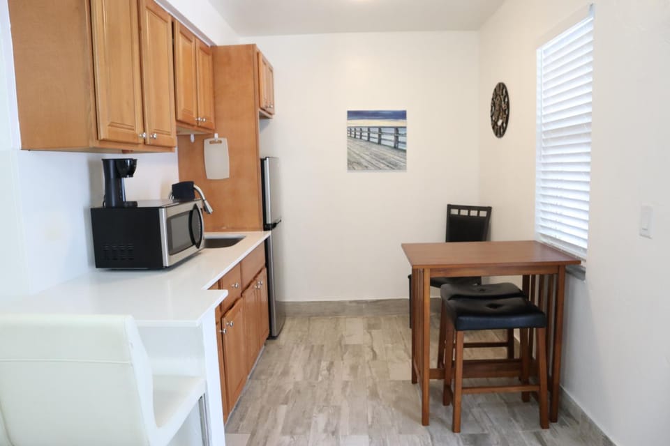 SII Luxury 1 Bedroom close to the beach Apartment in Riviera Beach