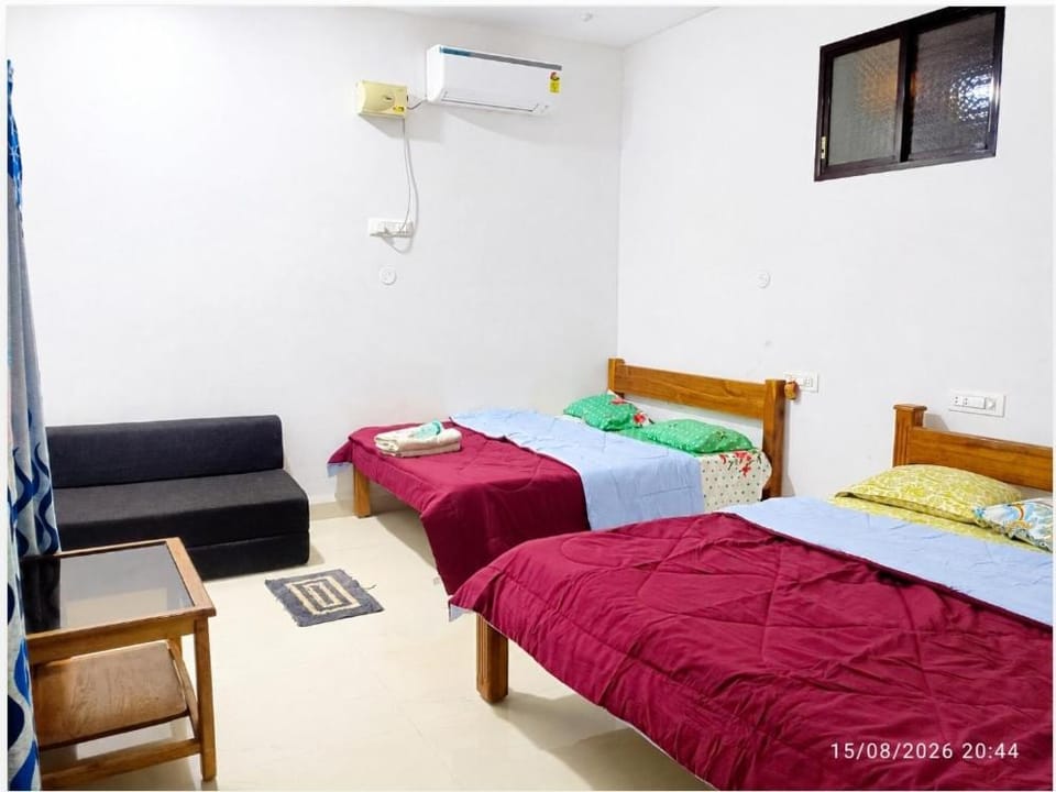 Gajananstay Beach Facing rooms In Beach Resort Gokarna Vacation rental in India