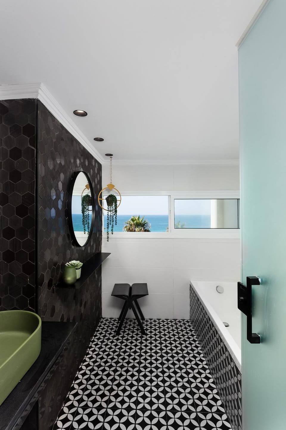 Bathroom, Sea view, Bath