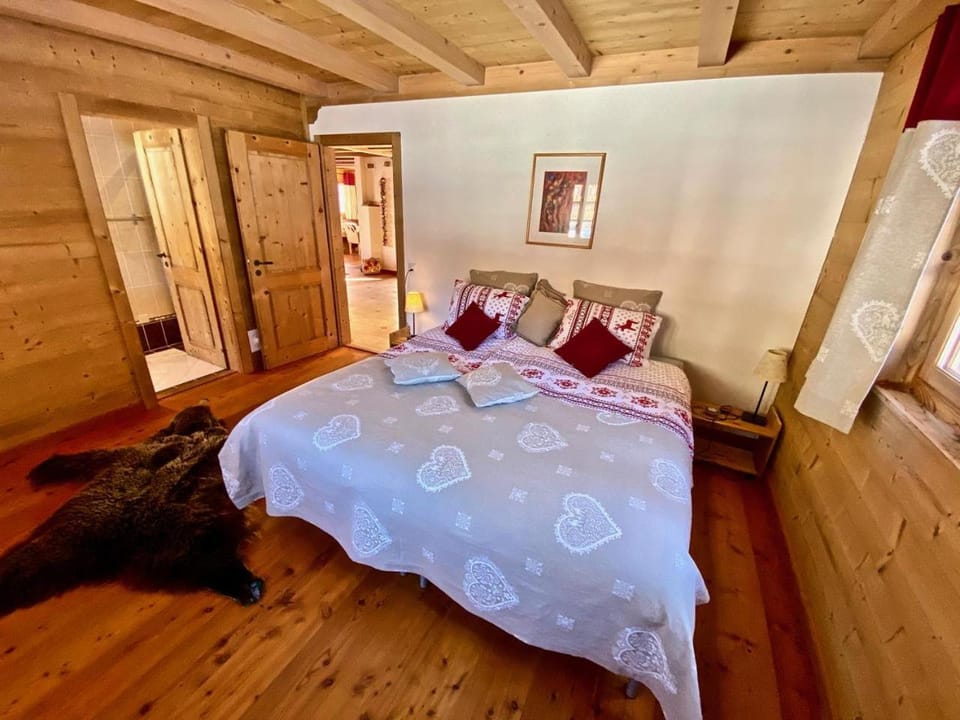 Le Mélézin Bleu Chalet in Châtel