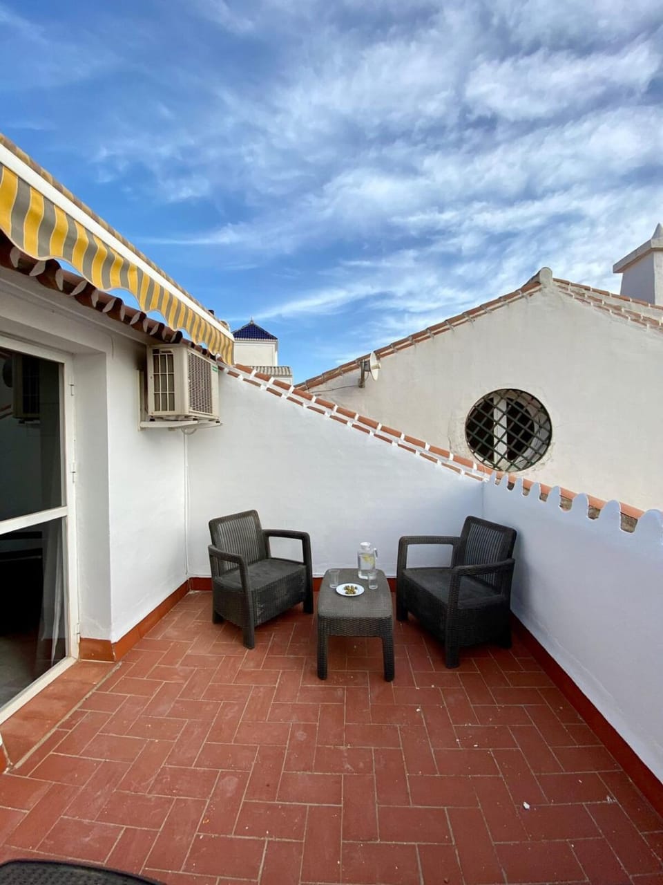 Apartamento con piscina en Las Rosas de Capistrano Apartment in Nerja