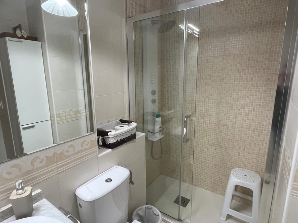 Shower, Bathroom
