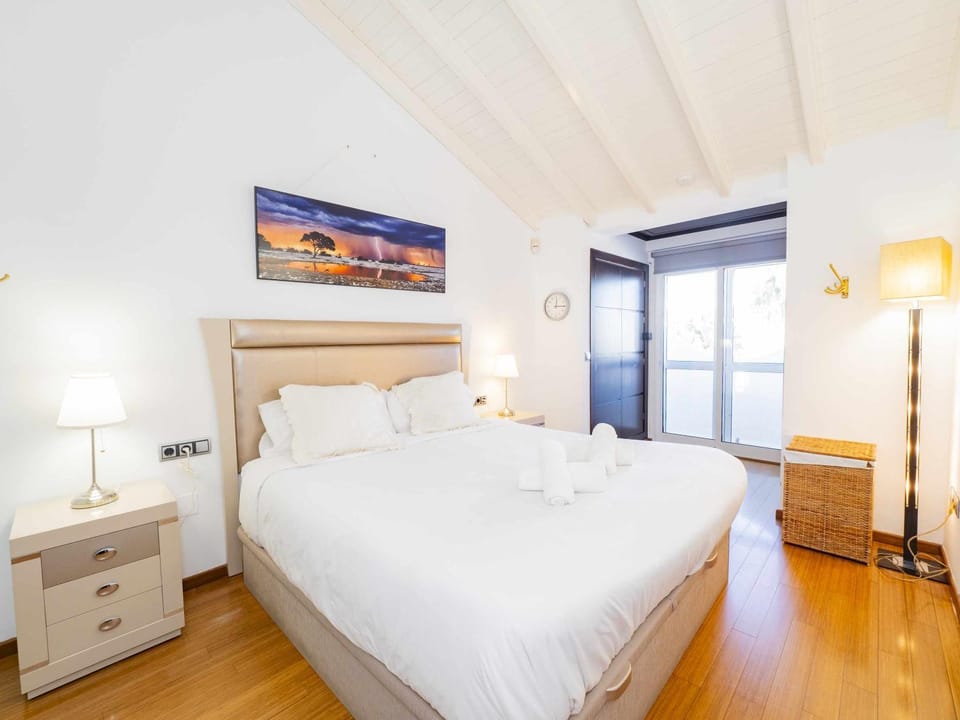 Mshome Puerto Marina Exclusive Apartment in Benalmadena