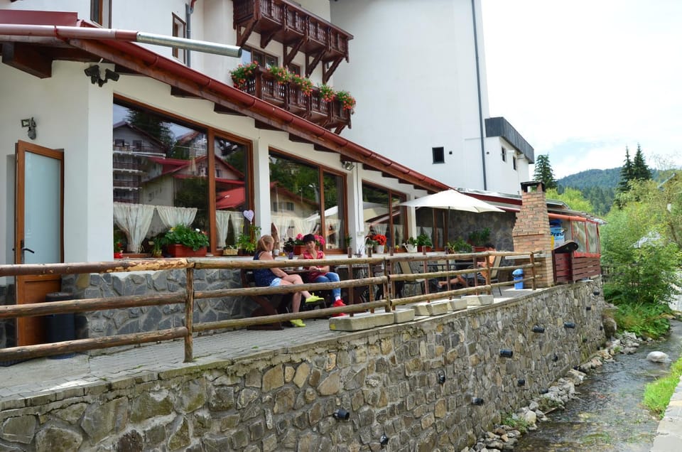 BBQ facilities, Garden, Balcony/Terrace