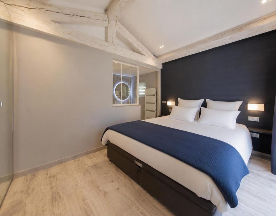 Villa Les Trois J - Charme & Bien-être Villa in Grimaud