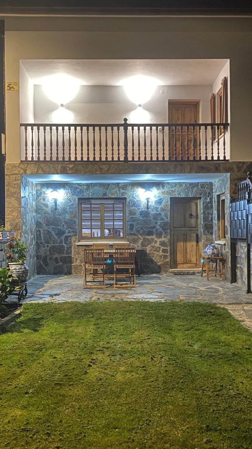 Patio, Night, Balcony/Terrace