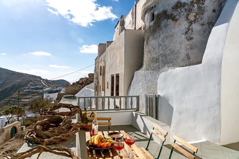 Patio, Balcony/Terrace, Mountain view