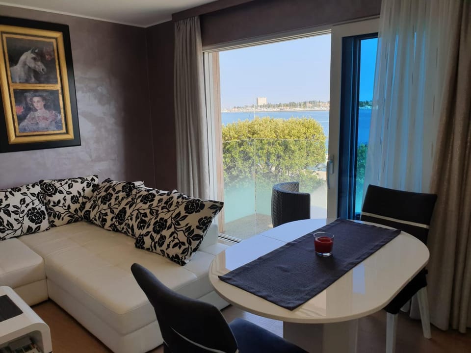 On site, Sea view, Sea view