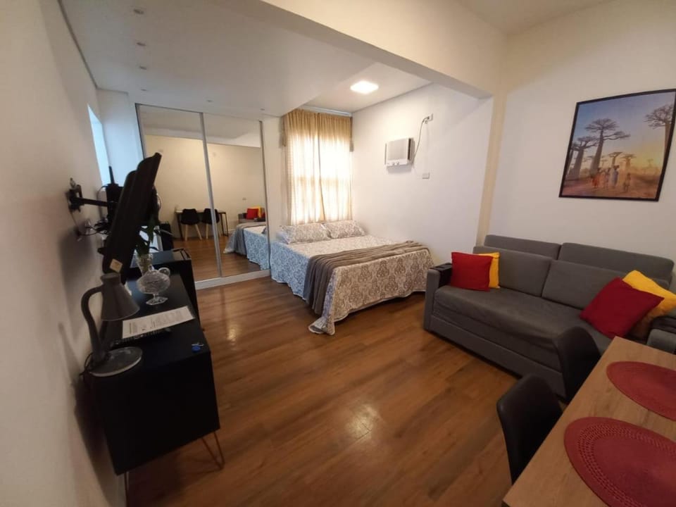 Vem pro Arouche/República -Studio- 4 min do Metrô Apartment in Sao Paulo City