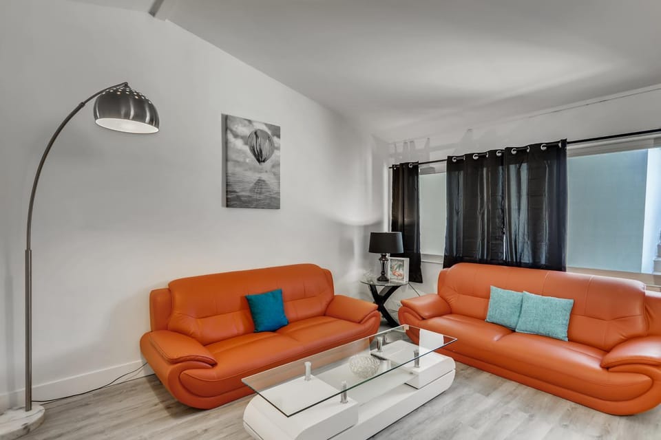 Coral Sands 1br/1ba Close 2 Beach! Apartment in Riviera Beach