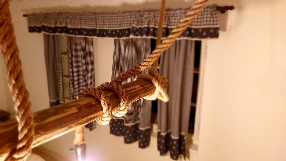 Decorative detail