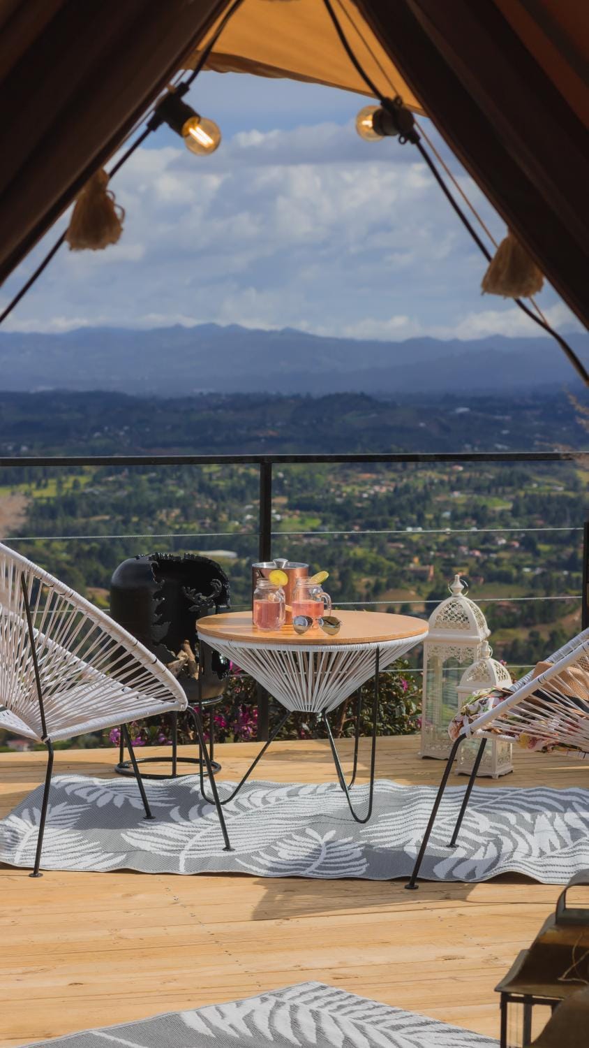 Balcony/Terrace, Mountain view