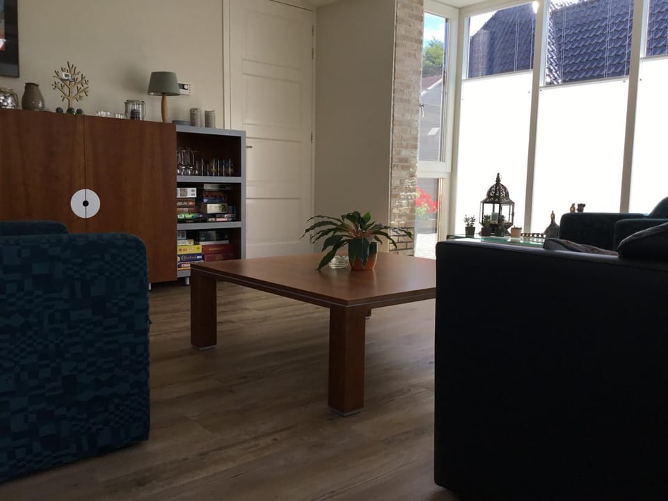 Genieten in een luxe vakantiewoning, dichtbij het IJsselmeer en strand House in Friesland, Netherlands