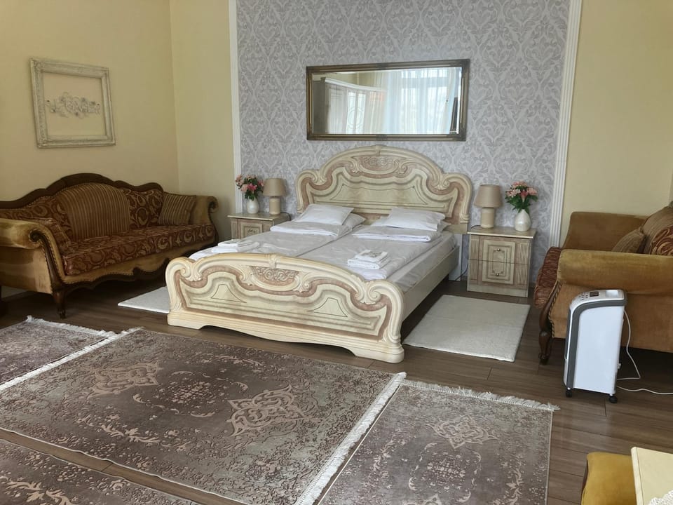 Logod Panorama Apartman Apartment in Budapest