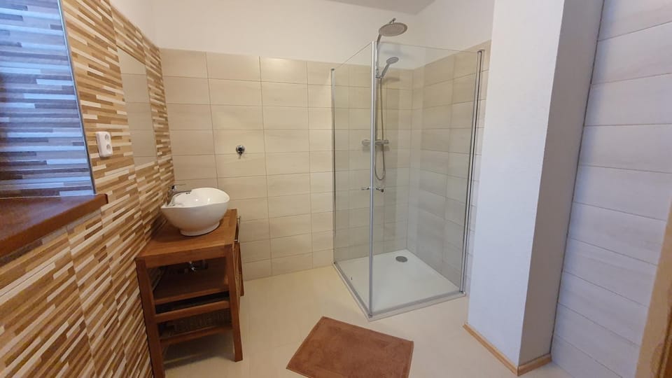Property building, Bathroom