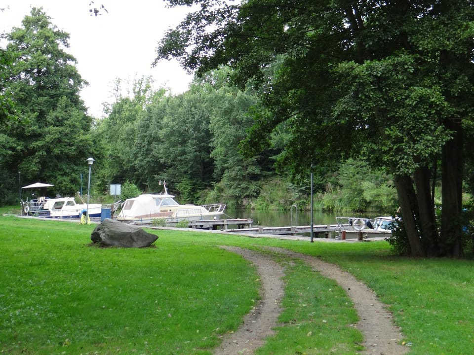 Garden, Lake view