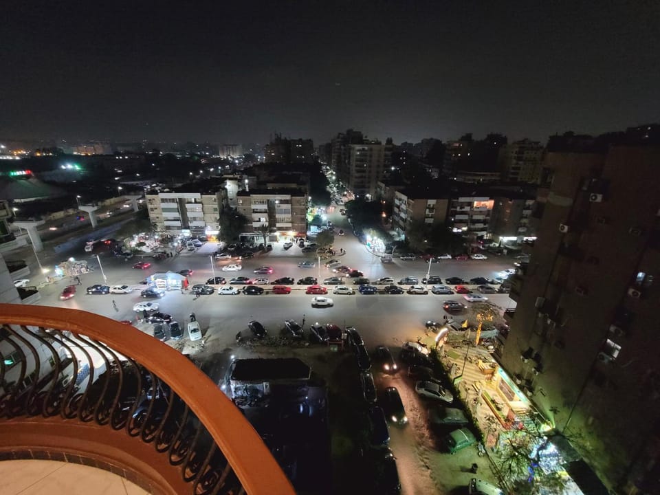 Bird's eye view, City view, Street view