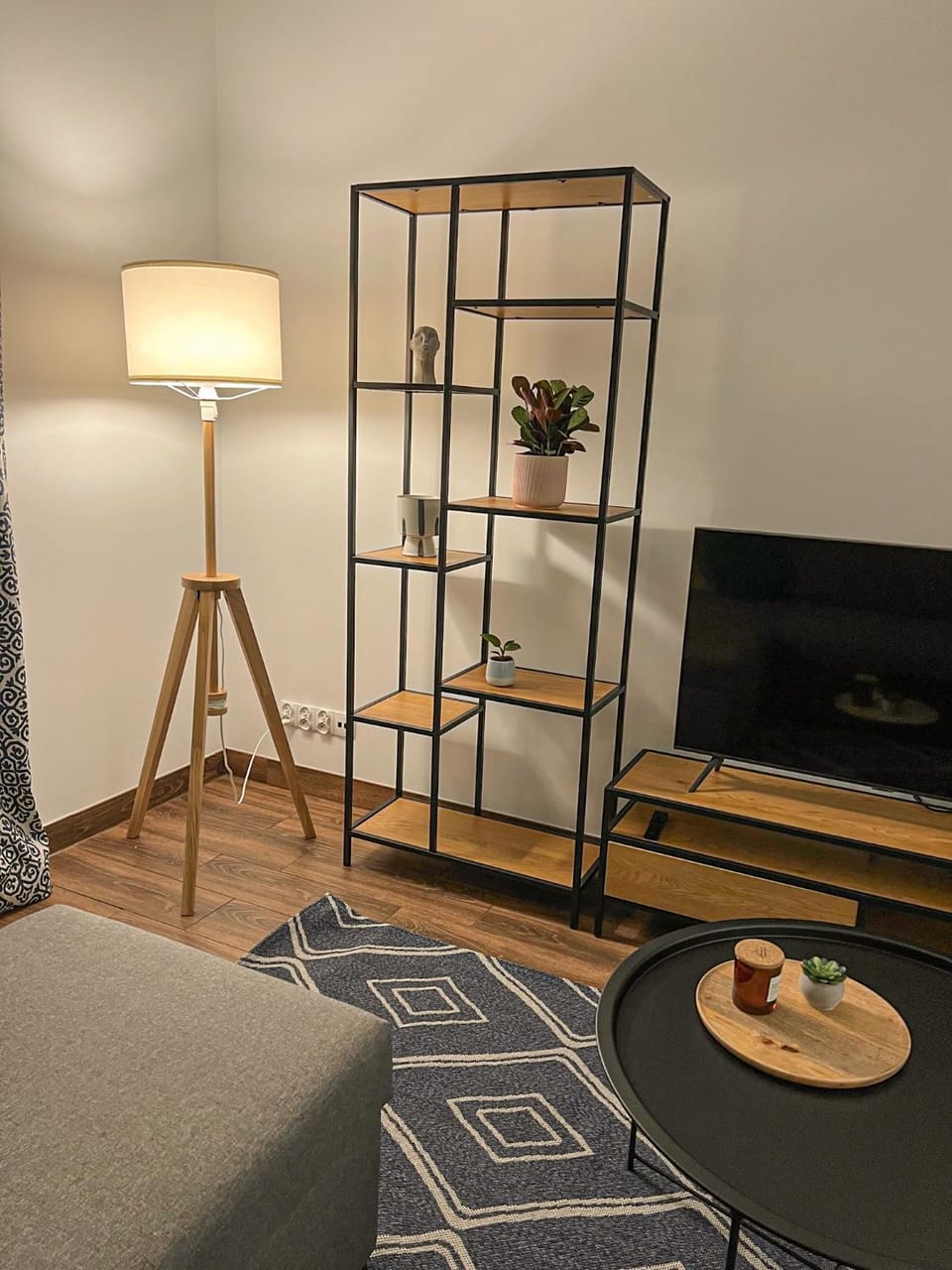 Communal lounge/ TV room, TV and multimedia, Living room, Seating area