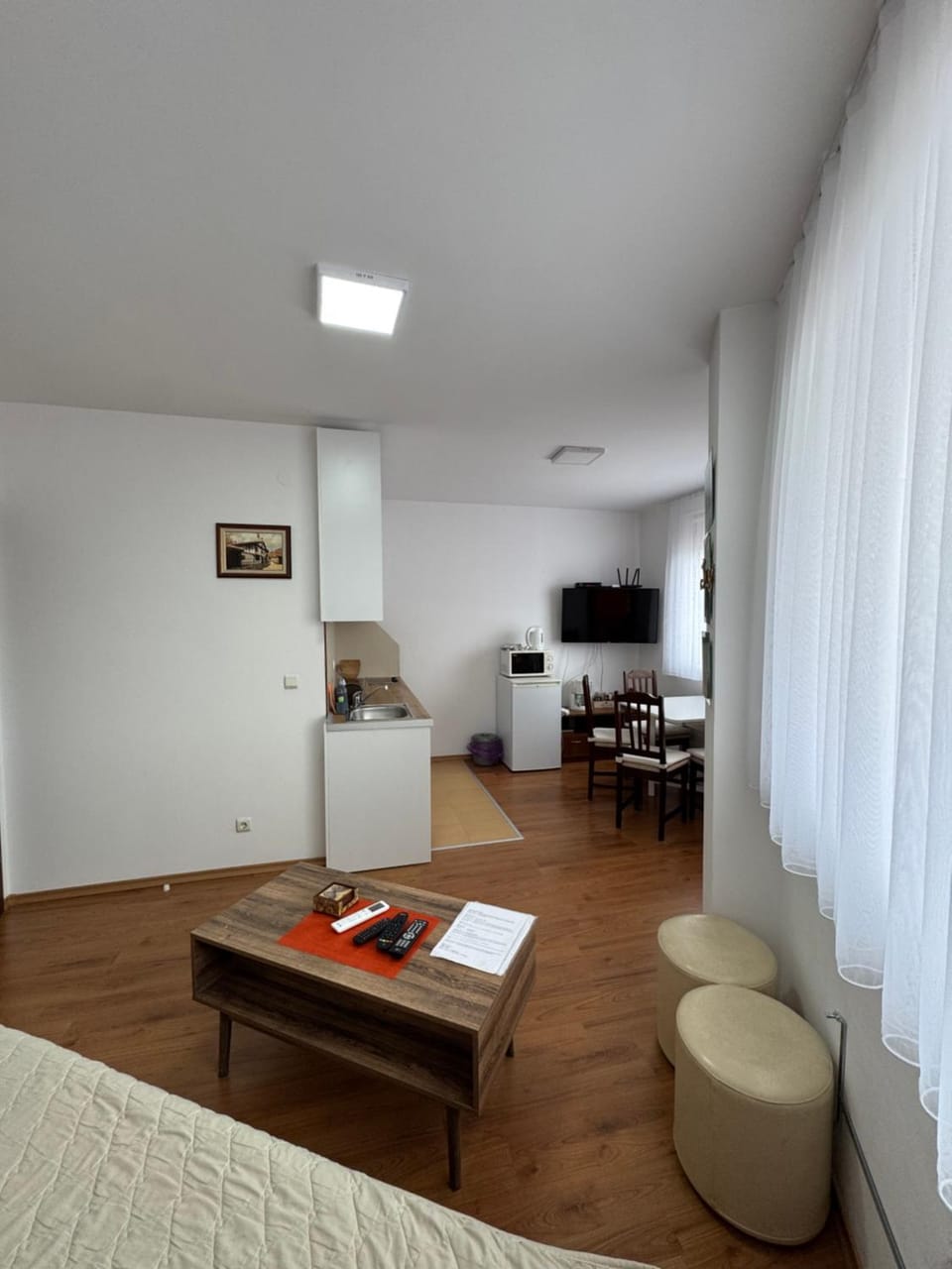 Kitchen or kitchenette, Living room, Dining area