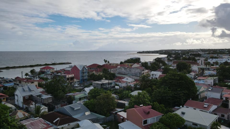 Nearby landmark, Day, Neighbourhood, Bird's eye view, City view, Location