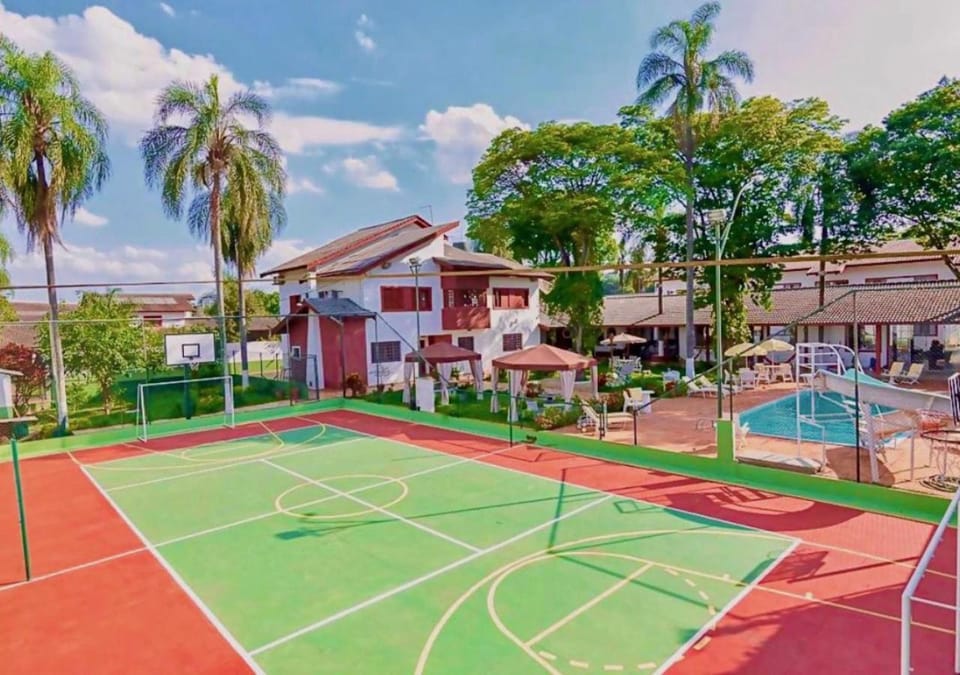 Activities, Squash, Fitness centre/facilities, Tennis court, Tennis court