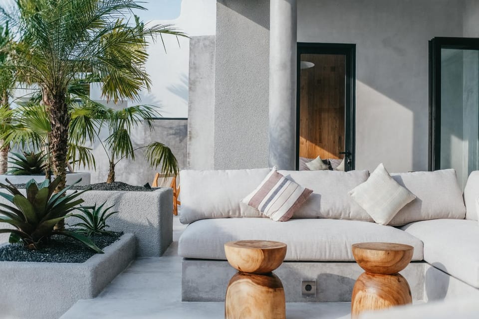 Patio, Seating area