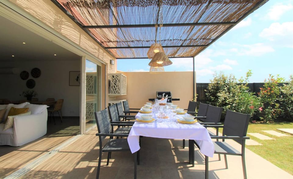 Balcony/Terrace, Dining area