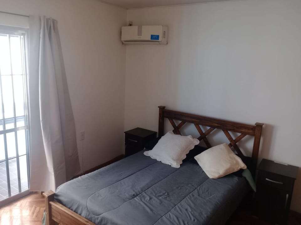 Amplio y cómodo en la mejor ubicación de la Ciudad de Mendoza Apartment in Mendoza