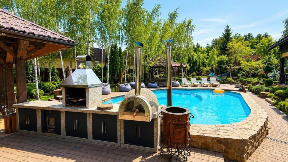 Дом на берегу 1dom club Villa in Ukraine