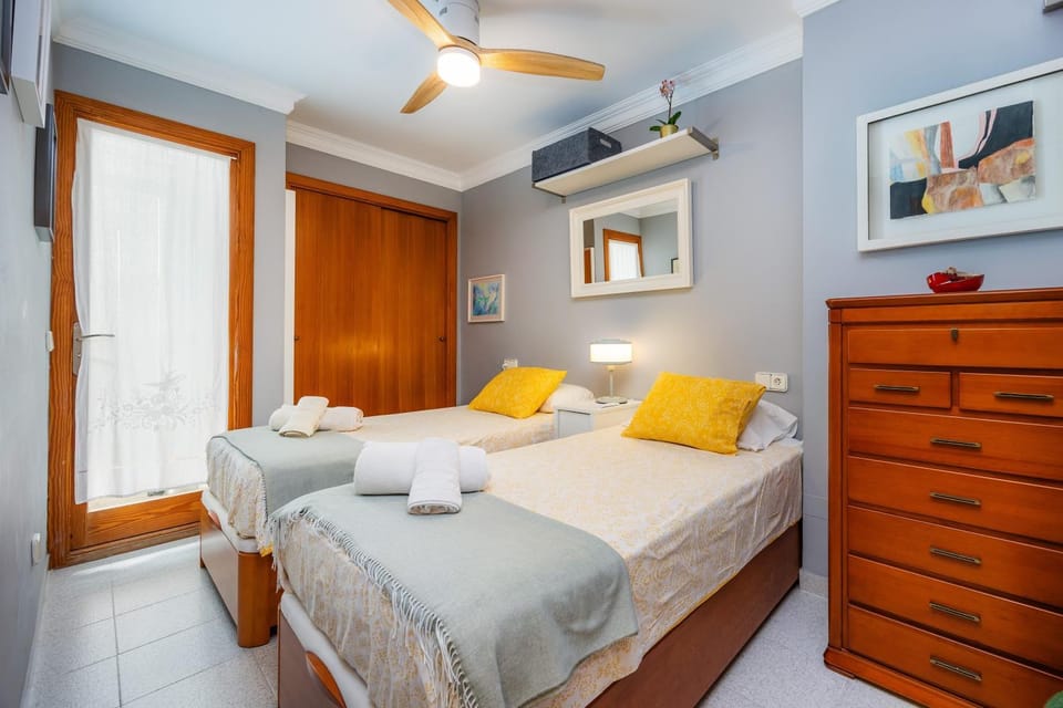 Living room, Bedroom