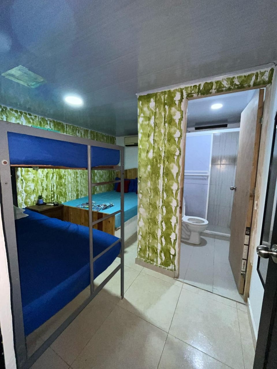 Casa alojamiento las acacias Bed and Breakfast in Santa Marta