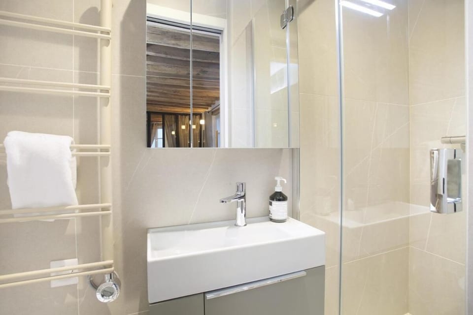 Apartment Le Marais by Studio prestige Apartment in Paris