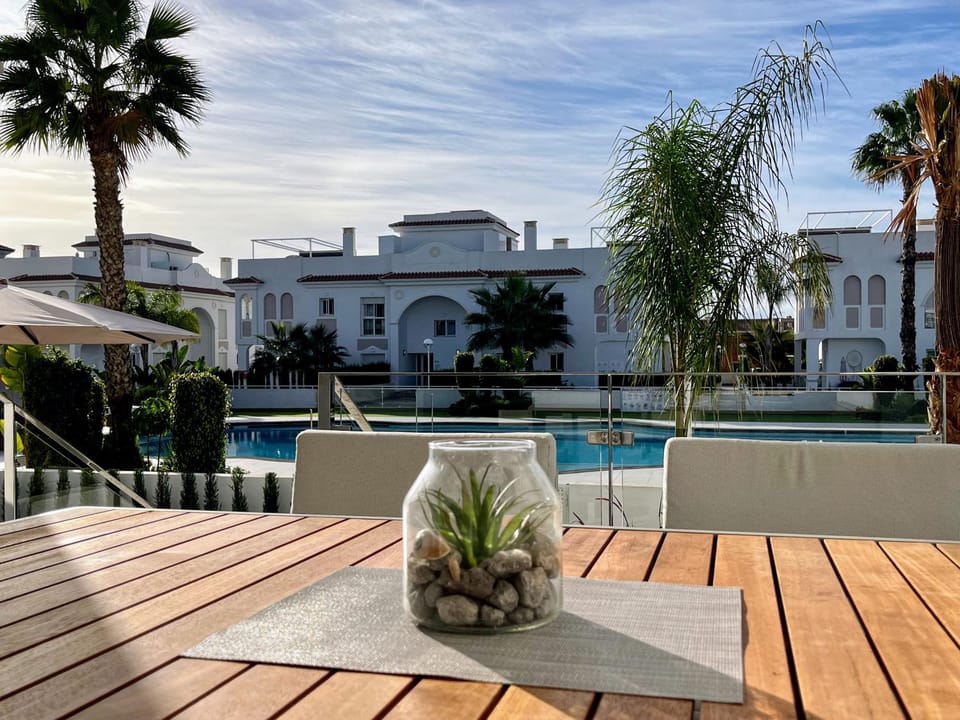 Balcony/Terrace, Garden view, Swimming pool