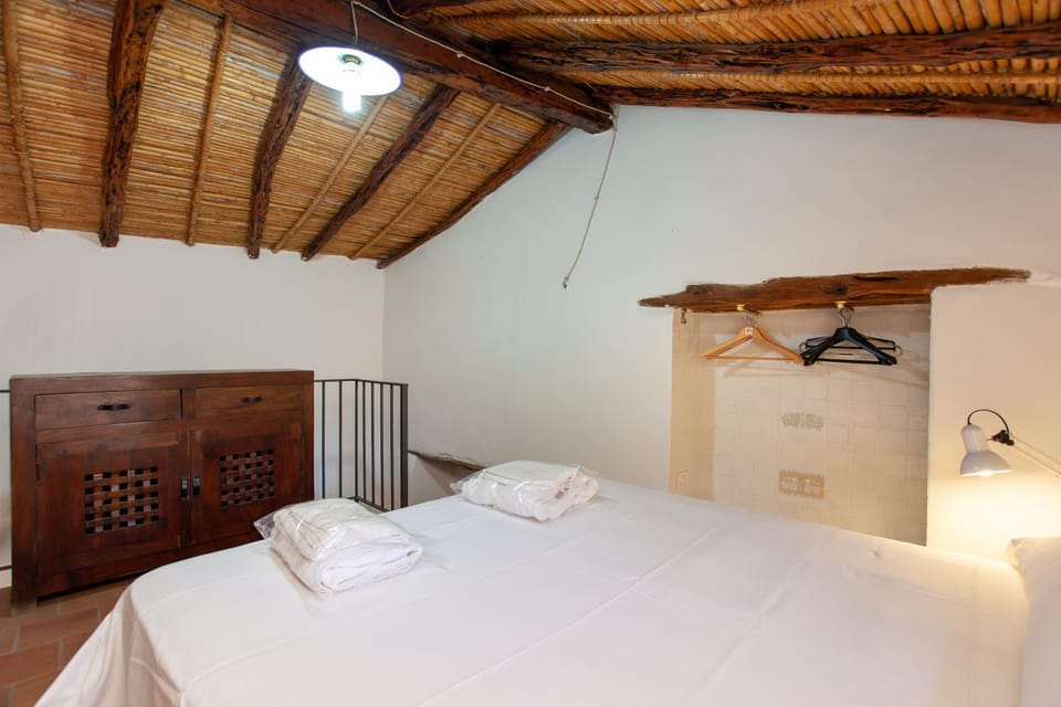 Property building, Living room, Bedroom