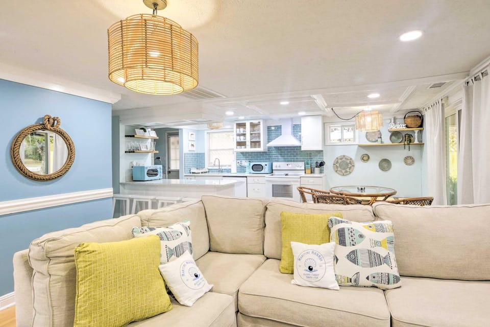 Walk to Ocean: Home w/ Fire Pit in Atlantic Beach House in Atlantic Beach