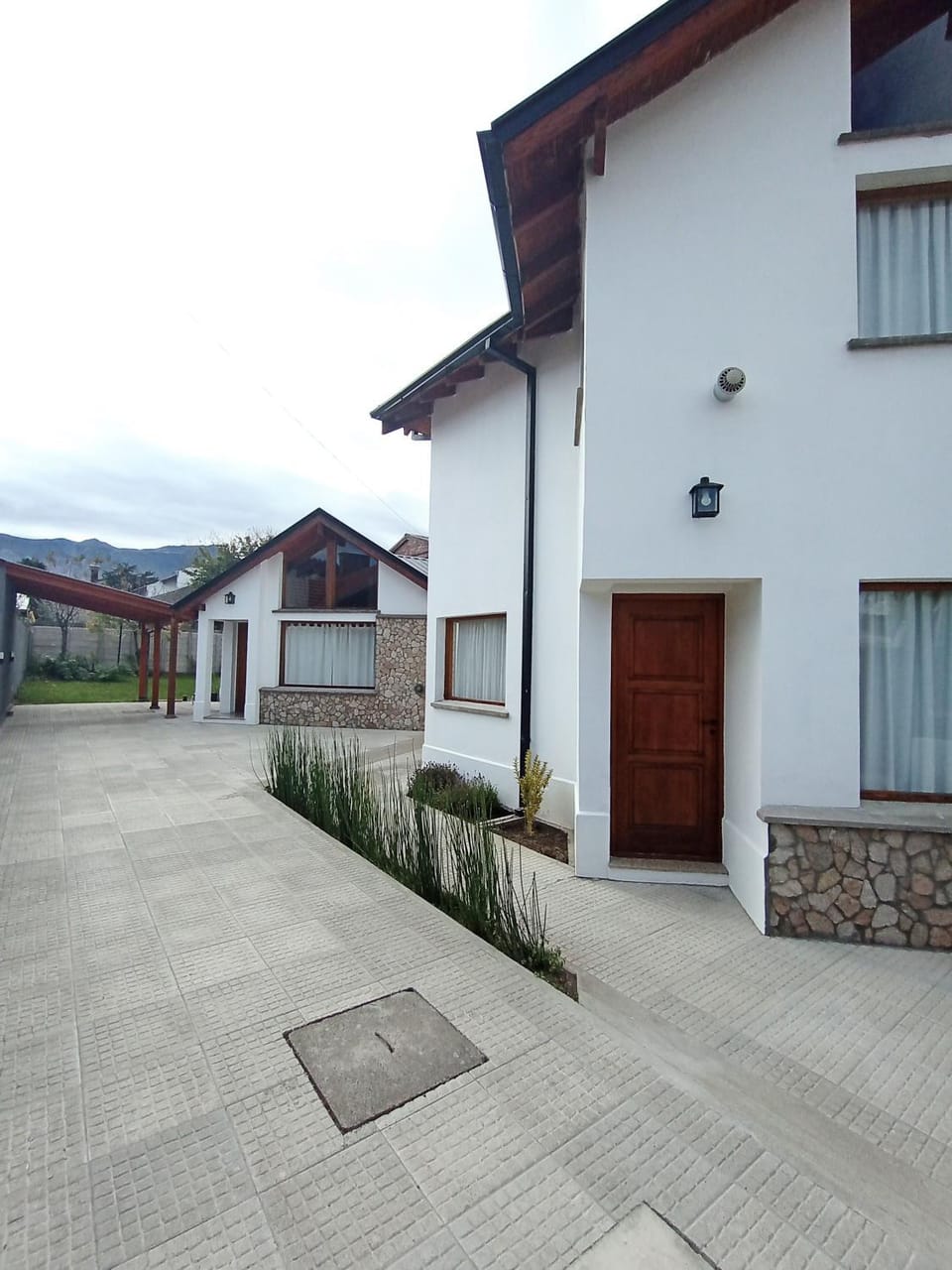 Property building, Day