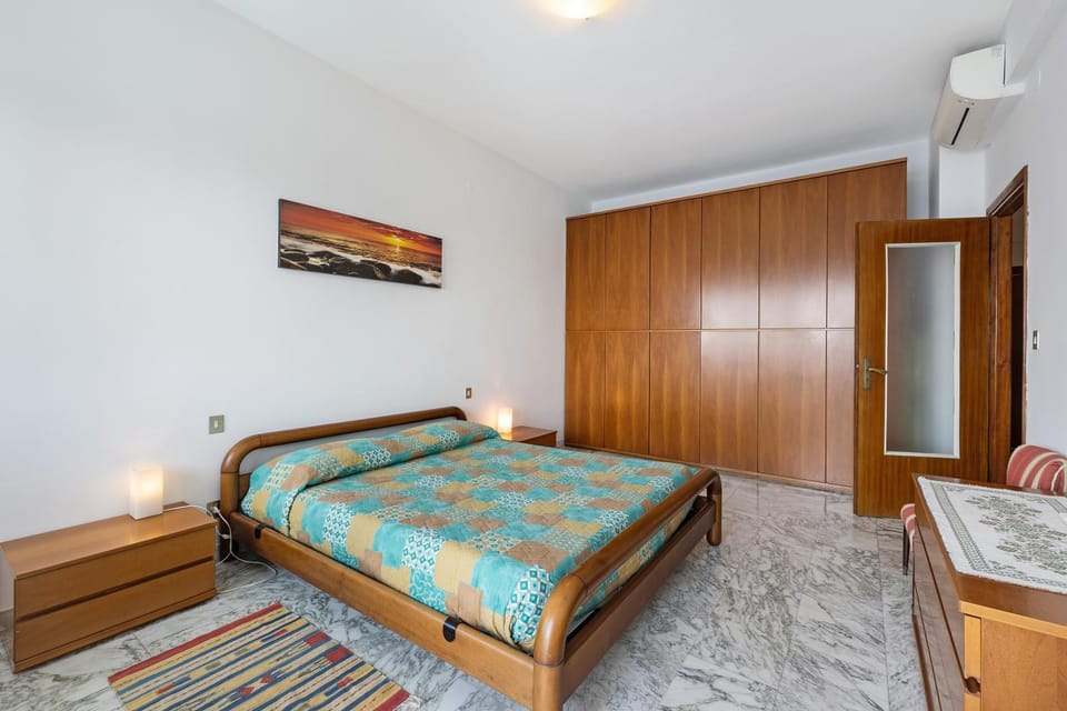 Property building, Living room, Bedroom