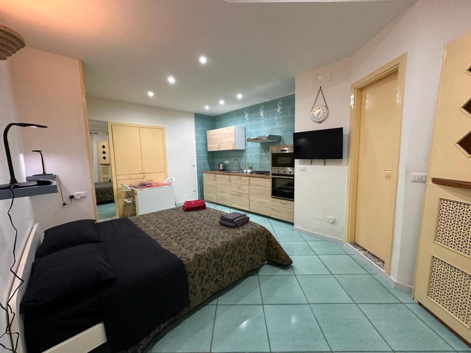 'a casa toja (neapolitan holiday home) Apartment in Naples