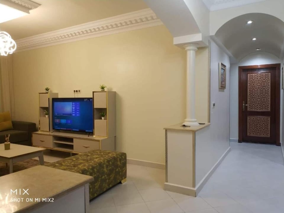 New Luxury Apartment, 3 Bed, 7Mins to Beach - Aida Apartment in Tangier
