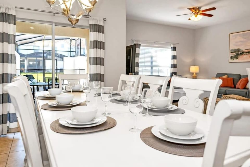 In the heart of Kissimmee Storey Lake Resort 4BD 3BA Pool Townhome 4SL4857 House in Kissimmee