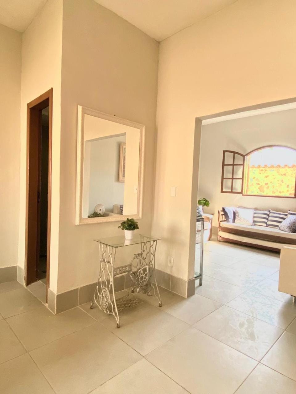 Casa 105 House in Vila Canaa