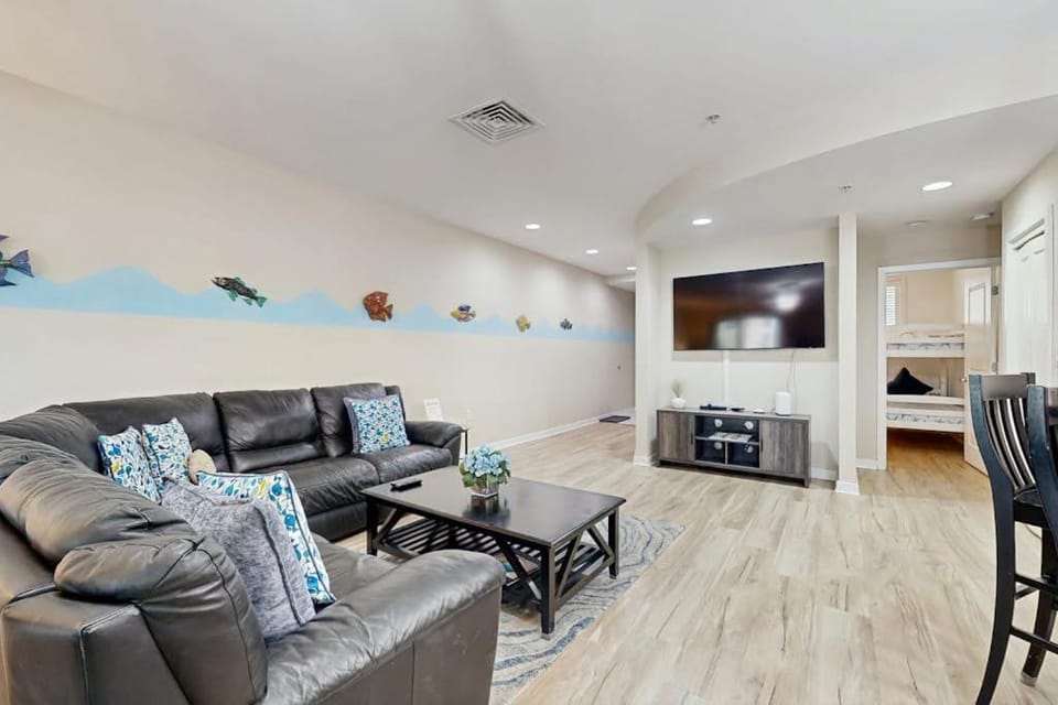 The Sanctuary - A Wave from it All 201B House in Sandbridge