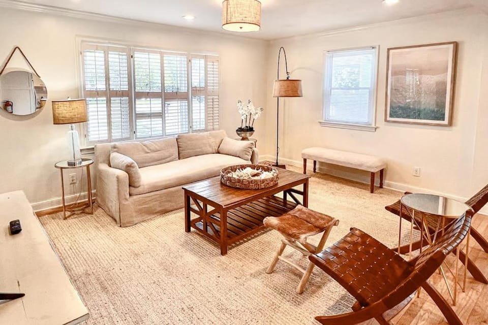 Sea La Vie House in Dam Neck