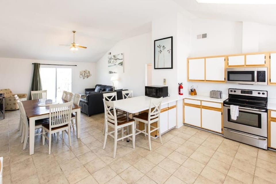 Samay Wasi House in Sandbridge