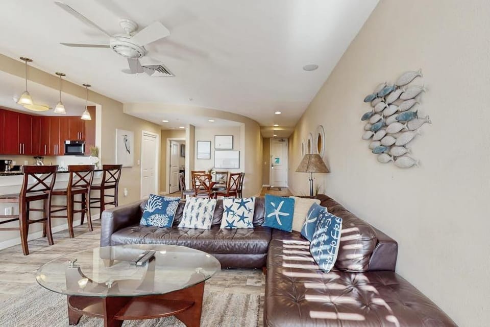 The Sanctuary - Sound Waves 132B House in Sandbridge