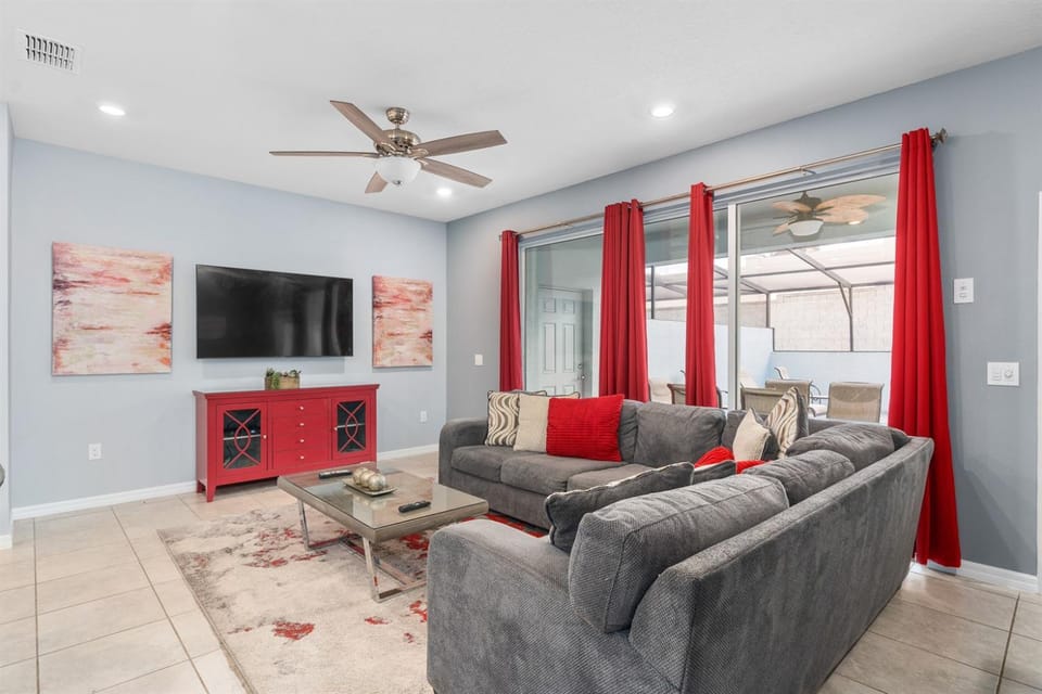 5BR Mickey & Toy Story Theme, Pool, Windsor Island Apartment in Polk County