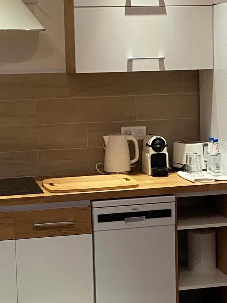Coffee/tea facilities, Kitchen or kitchenette